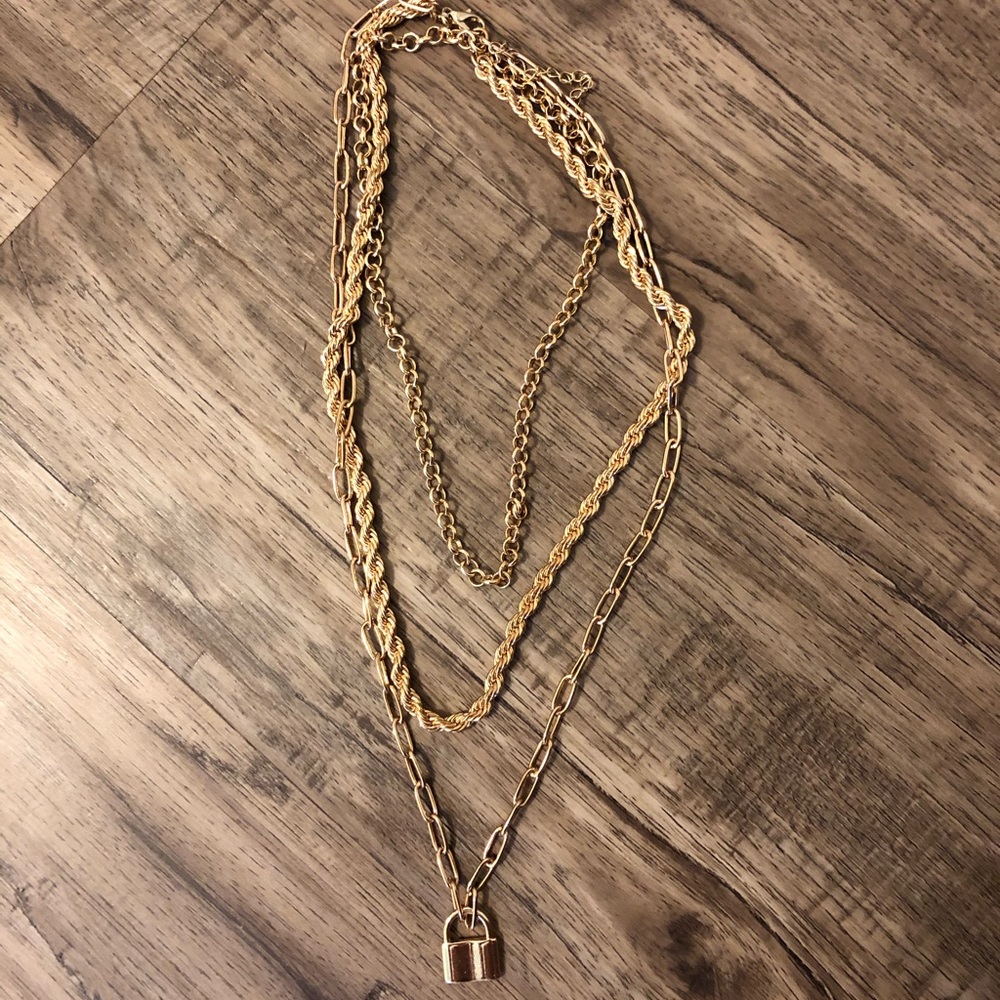 super trendy lock necklace/chain
